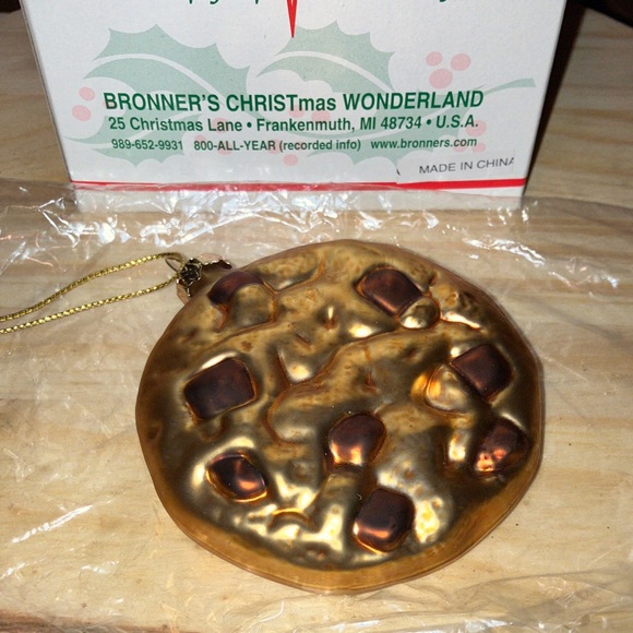 Bronner’s Other - Hand Blown Glass Chocolate Chip Cookie Ornament Holiday Ornament New